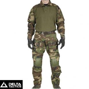 Delta Tactics Uniform Combat Woodland - Several sizes