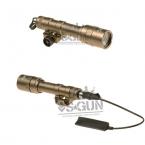 Linterna M600C ULTRA 450 Lumenes Scout Weaponlight Tan - Night Evolution